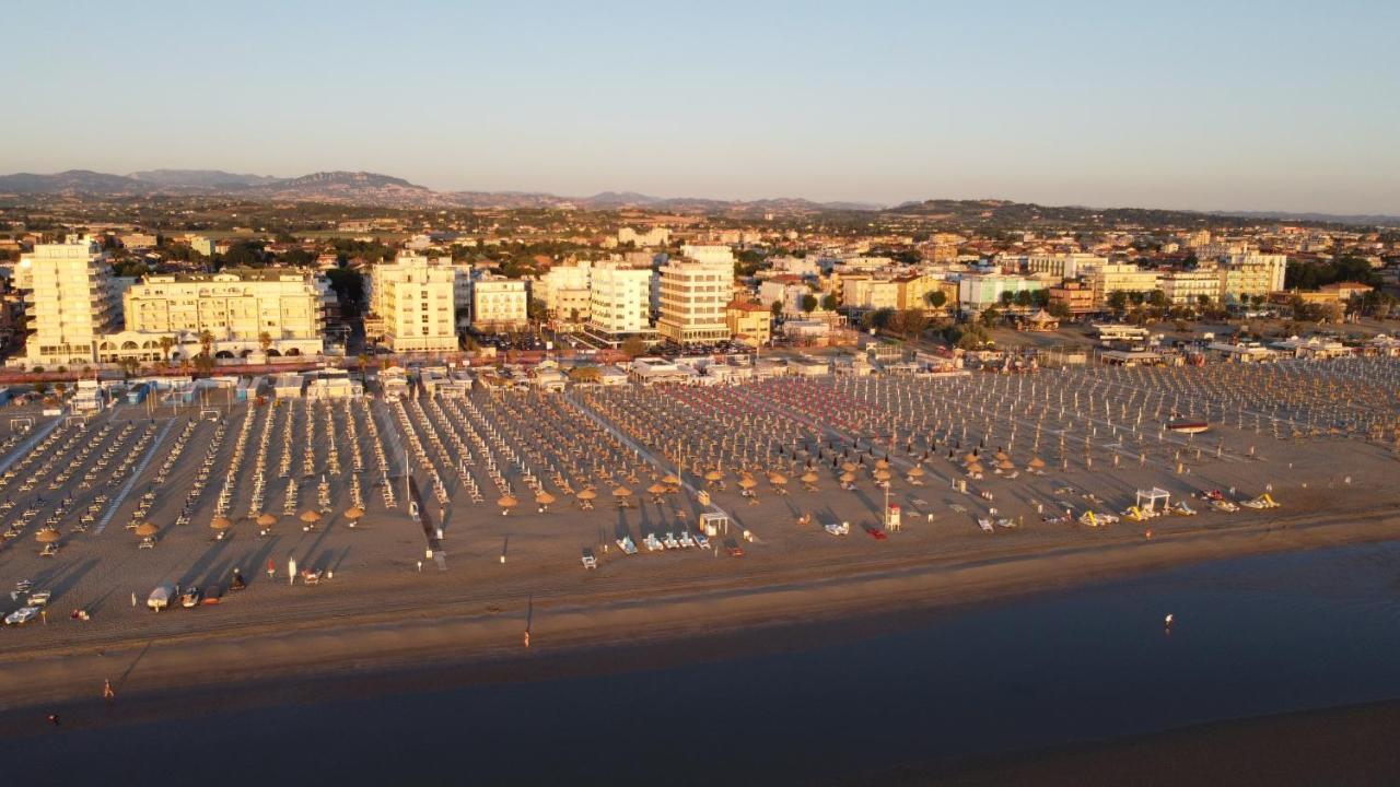 Eurhotel Rimini Eksteriør billede