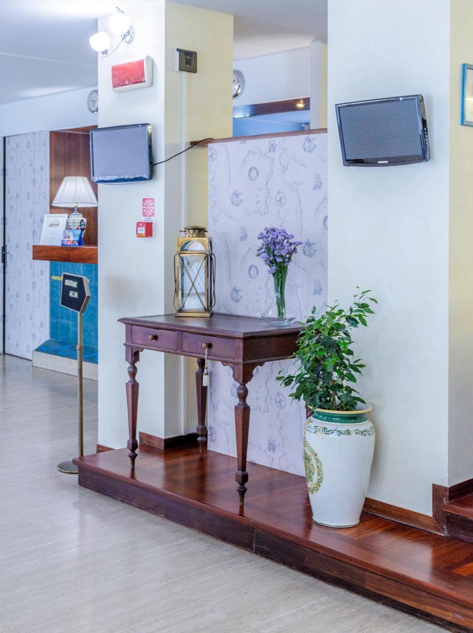 Eurhotel Rimini Eksteriør billede